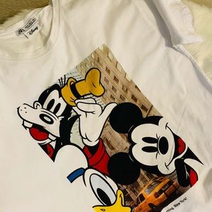 Zara Disney “Good morning NY!” T shirt Mickey